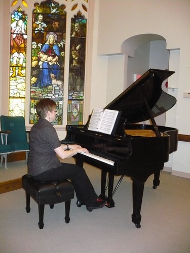 Steinway Arrival - 2012