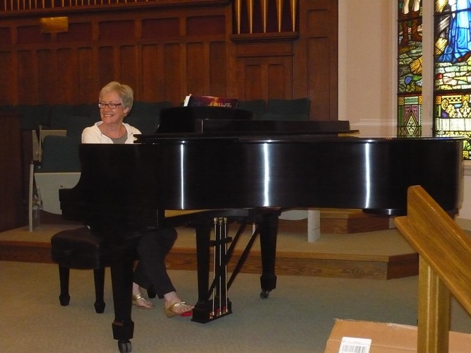 Steinway Arrival - 2012